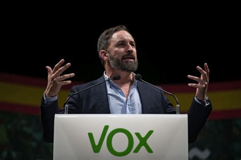 Abascal llama trilero a García Egea ante la insinuación del PP de un