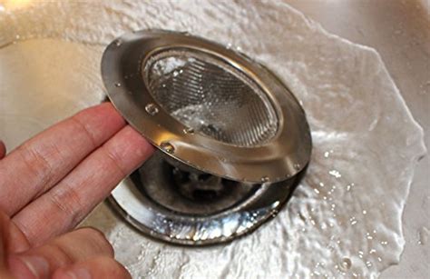 The ideal size of the sink strainer allows water to pass through while capturing bits of food and waste, maxware stainless steel is very easy in use and easily fits into your drain to keep food out of your plumbing. Two Pack Stainless Steel Kitchen Sink Strainers Large ...