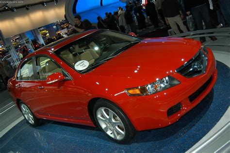 Automobile recall, safety and maintenance information for 2004 acura