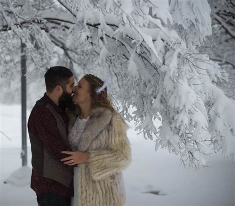 winter storm jonas can t stop nashville couple from wedding day