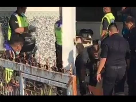 2,846 likes · 70 talking about this · 4 were here. Mayat jururawat ditemui rumah sewa kota kinabalu - YouTube