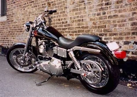 Harley davidson dyna low rider año 2005 con motor 1450cc, en excelente estado, no caída ni chocada, pintura original y con. 1999 Harley-Davidson® FXDL Dyna® Low Rider® (Black w ...