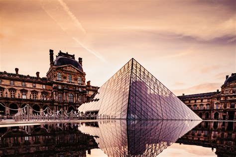 The Louvre Puts All The Art Collection Online For Free