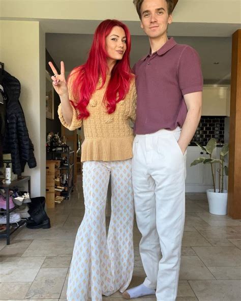 Strictlys Dianne Buswell Debuts Mermaid Hair Transformation And Wow