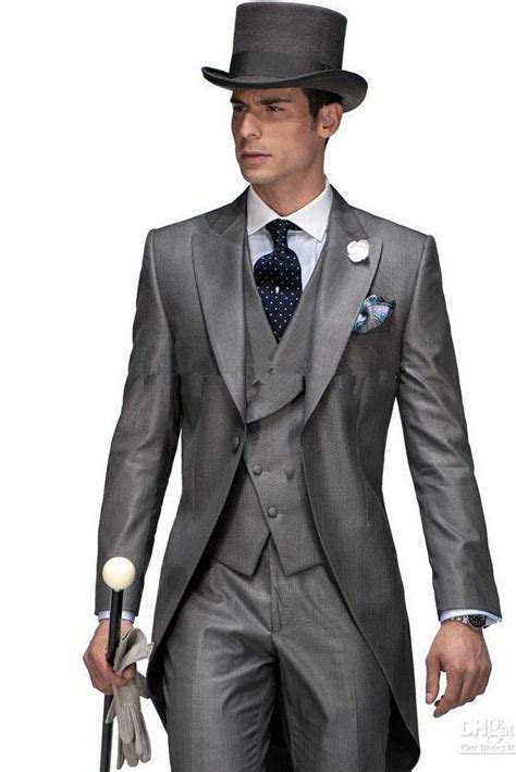 2015 European Style Slim Fit Groom Tailcoats Grey Peaked Lapel Prom