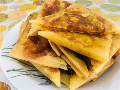 Sejukkan seketika dan ambil sebahagian kulit popia tersebut dan masukkan dalam bekas. Murtabak Mini Kulit Popia Dengan Inti Sardin Yang Sedap ...