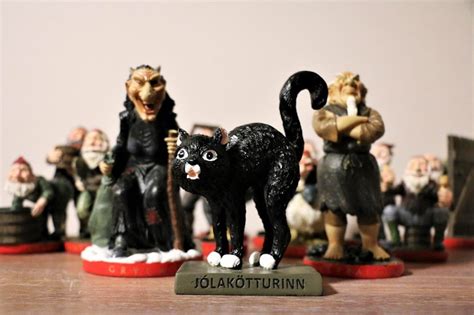 The Yule Cat Legend And Icelandic Christmas Traditions Bustravel Iceland