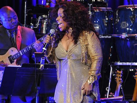 Chaka Khan Enters Rehab For Drugs Says Princes Death Motivated Her