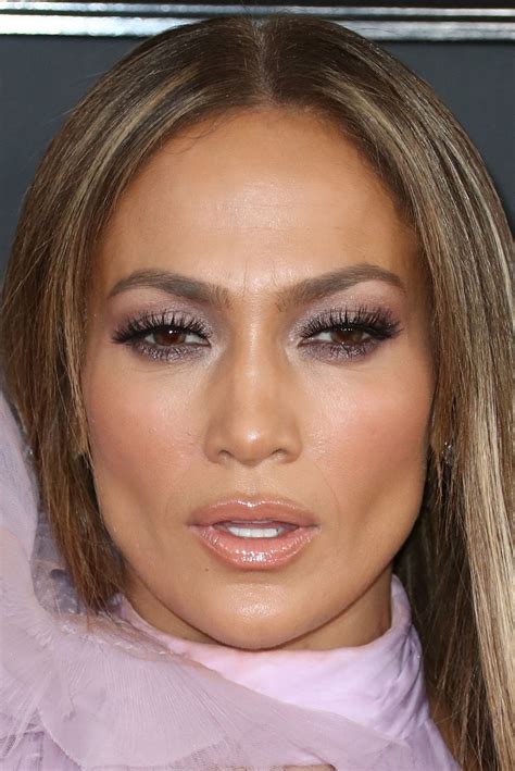 The most *gorgeous* long hairstyle with bangs! Jennifer Lopez - 59th Annual GRAMMY Awards http ...