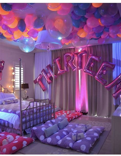 Sleep Over Room Birthday Party For Teens Sleepover Party Slumber
