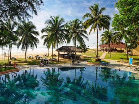 Fauna beach chalet ni quite nice jugak.tapi dah penuh. Legend Cherating Beach Resort in Malaysia - Room Deals ...