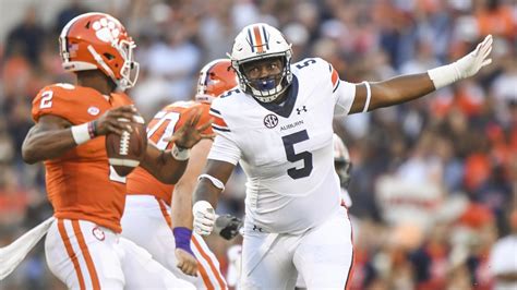 Auburn Defense Shows Relentless Effort Against Defending Champs
