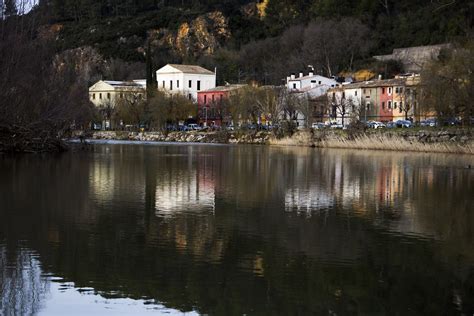Río Onyar A Su Paso Por Girona Watchv8ru Flickr