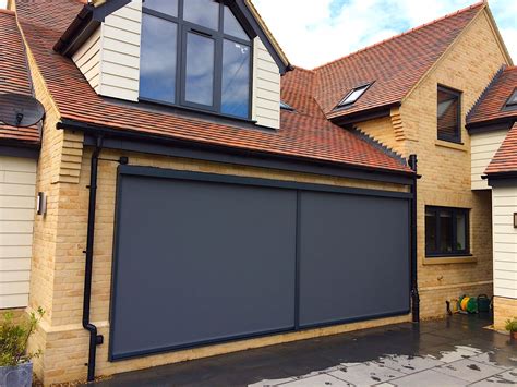 Uk manufactured with a 2 year warranty. How External Roller Blinds Work | Caribbean Blinds ...