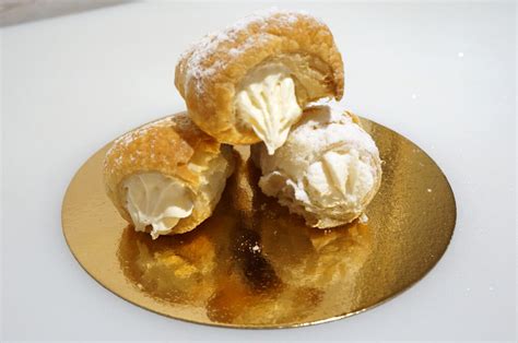 Kupiłem brązowy cukier kokosowy a ze kawy nie słodzę a herbaty nie robię to żre go łyżką, zahebisty w smaku #maszkiety #cukier #slodycze. Słodkie maszkiety | Piekarnia-Ciastkarnia Kondzielnik ...