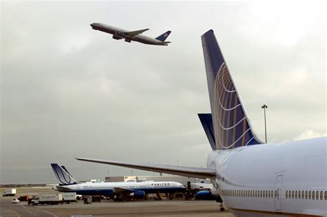 United Can Bump Customers Off Flights Know Your Rights The Washington Post