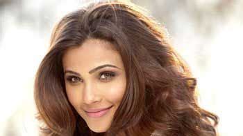 Daisy Shah Shoots For Hate Story 3 Turns Evil