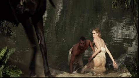 Gaia Weiss Nue Dans La L Gende D Hercule