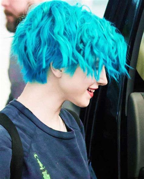 Blue Short Hair Combinations And Pixie Haircut Ideas For
