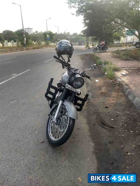 The lowest price royal enfield model is the meteor rp 85,1 juta and the highest price model is the continental gt 650. Used 2018 model Royal Enfield Classic Gunmetal Grey for ...