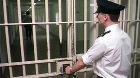 Drunk Inmates In Hmp Highpoint Cell Barricade Bbc News