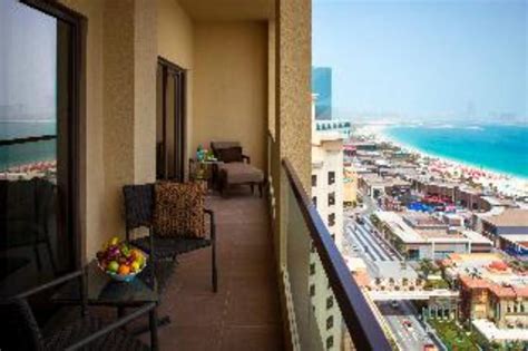 Amwaj Rotana Jumeirah Beach Hotel Dubai Overview