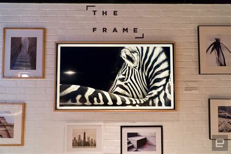 Samsungs The Frame Tv Blends In With The Art On Your Wall Engadget