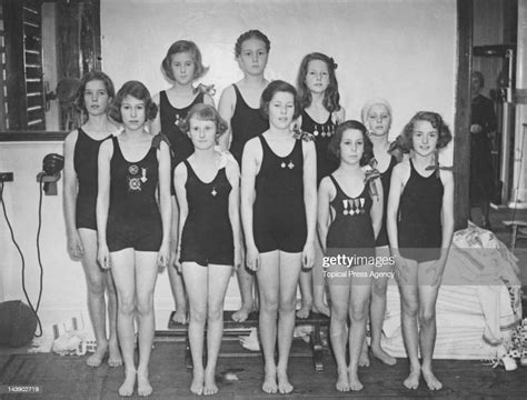 Princess Elizabeth With The Rest Of The Challenge Cup Swimming Team