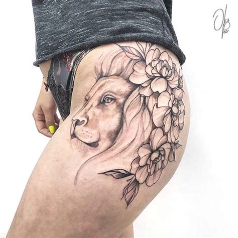 If you want a beautiful piece that will last a lifetime, you have to accept the pain and endure it. 23 Trendy Hip Tattoos That Are Actually Badass | StayGlam