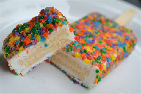 Well, because this cold and creamy beauty is loaded with sprinkles, the blue ones decided to melt right into the cream and become one. food and ice cream recipes: REVIEW: Good Humor Birthday ...