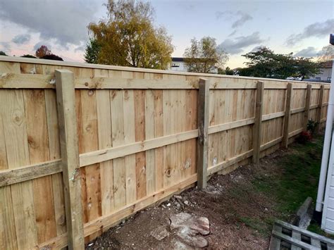 Sturdy Timber Fence 18m High Capped Nz