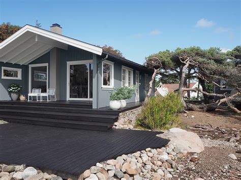 Situated on the beachfront, this property has free bikes. Drømmehytta på Hvaler - Jotun Uteinspirasjon