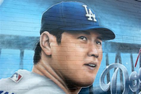 Dodgers New Star Shohei Ohtani Subject Of Hermosa Beach Mural Daily