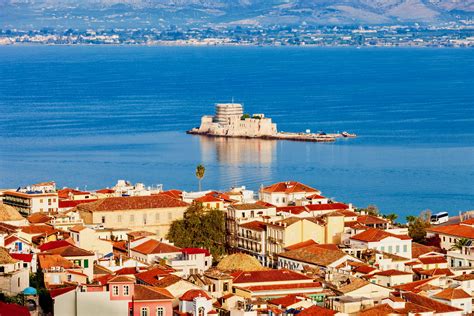 Το ναύπλιο είναι η πρωτεύουσα του νομού αργολίδας στην πελοπόννησο και αποτέλεσε την. Πού θα φας καλά στο Ναύπλιο; | LiFO