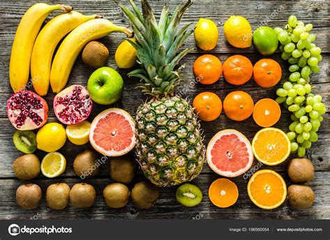 Mezcla Frutas Tropicales Mesa Frutas Como Concepto Saludable Alimentación Dieta Fotografía De