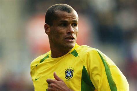 Top 10 Brazilian Footballers Of All Time