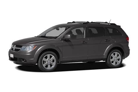 They are definitely going after the families without using the word mini van! 2009 Dodge Journey Reviews, Specs, Photos