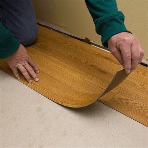 Factors to consider to find the best wood glue for furniture: How to Cut Vinyl Plank Flooring | Hunker