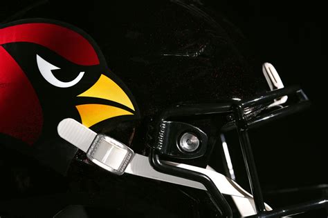 Social media reacts to Arizona Cardinals new alternate helmets