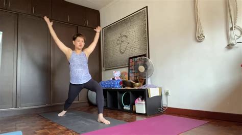 Hatha Vinyasa Yoga Peak Pose Astavakrasana Youtube