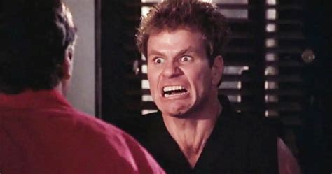 Sinopsis serial cobra kai season ketiga ini mengambil latar waktu 30 tahun setelah kejadian di film sebelumnya, the karate kid. Cobra Kai Creators Explain Why Kreese Is the One True ...