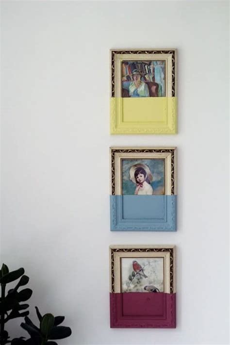 Learn some great ways to transform old or ordinary picture frames into diy picture frame masterpieces. Diy : Paint Dipped Vintage Picture Frames • Recyclart