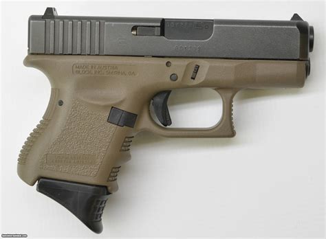 Glock 27 Sub Compact 40 Sw Pistol 2 Mags