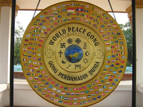 World Peace Gong Patuxai Anousavari Vientiane Laos