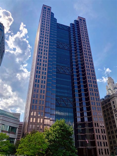459 in ohio, 290 in michigan, 51 in pennsylvania, 45 in indiana, 35 in. Huntington Center | Huntington Bank founding location ...