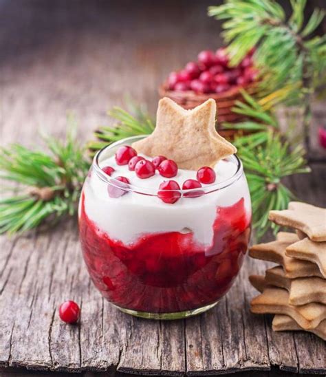 Comment faire des verrines de Noël sucrées pour un dessert chic et