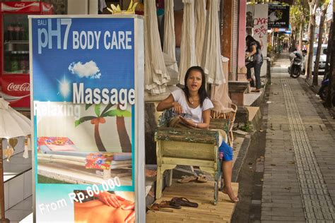 Penis Massage In Bali An Awkward Massage Moment Happy Ending