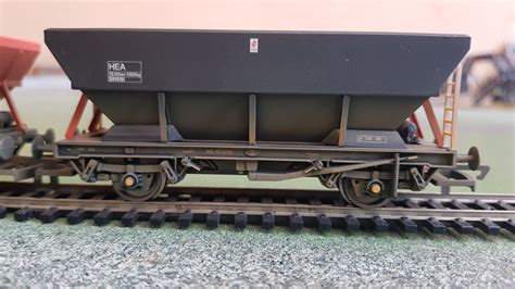 5x Hornby R6152 And R6083 Hea Hoppers Loadhaul Livery Mixed Numbers