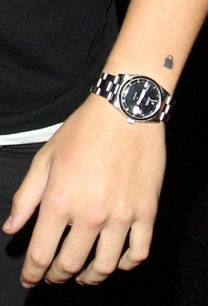 Harry styles on harry styles' tattoos: Harry Styles' 52 Tattoos & Their Meanings - Body Art Guru