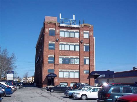 228 Maple St, Manchester, NH 03103 - Office Space for Lease - 228 Maple